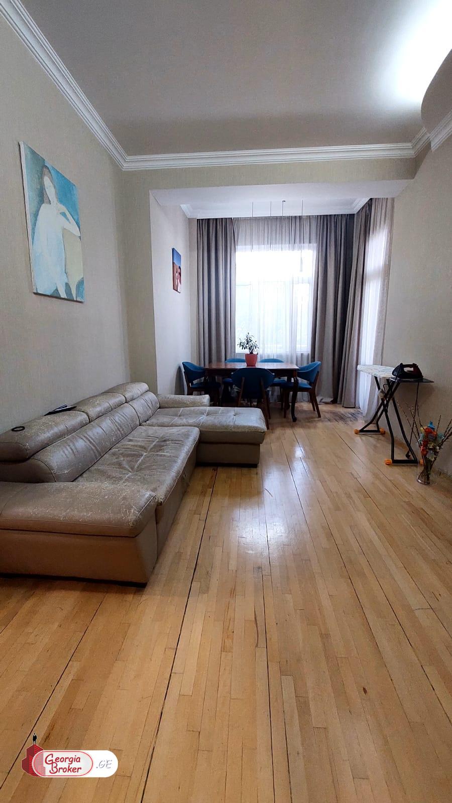 nearly repaired 5-room apartment for sale